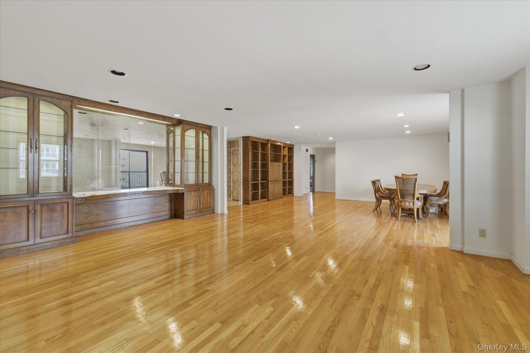 #8 photo, 360 Shore Road, Long Beach , NY 11561