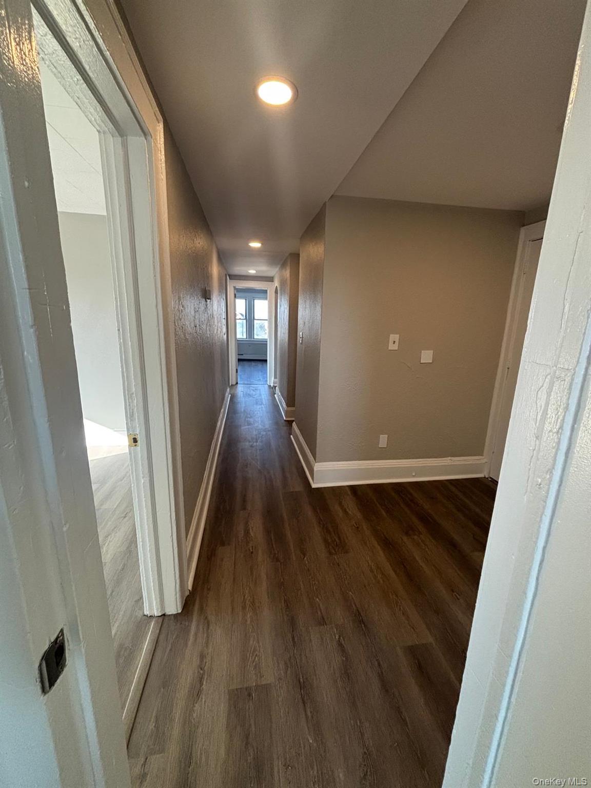 #4 photo, 127 E Chester Street, Нассау ‖ Long Beach , NY 11561