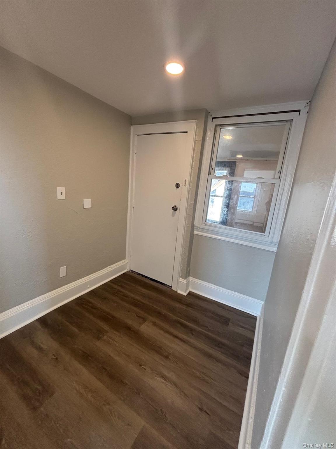 #5 photo, 127 E Chester Street, Нассау ‖ Long Beach , NY 11561