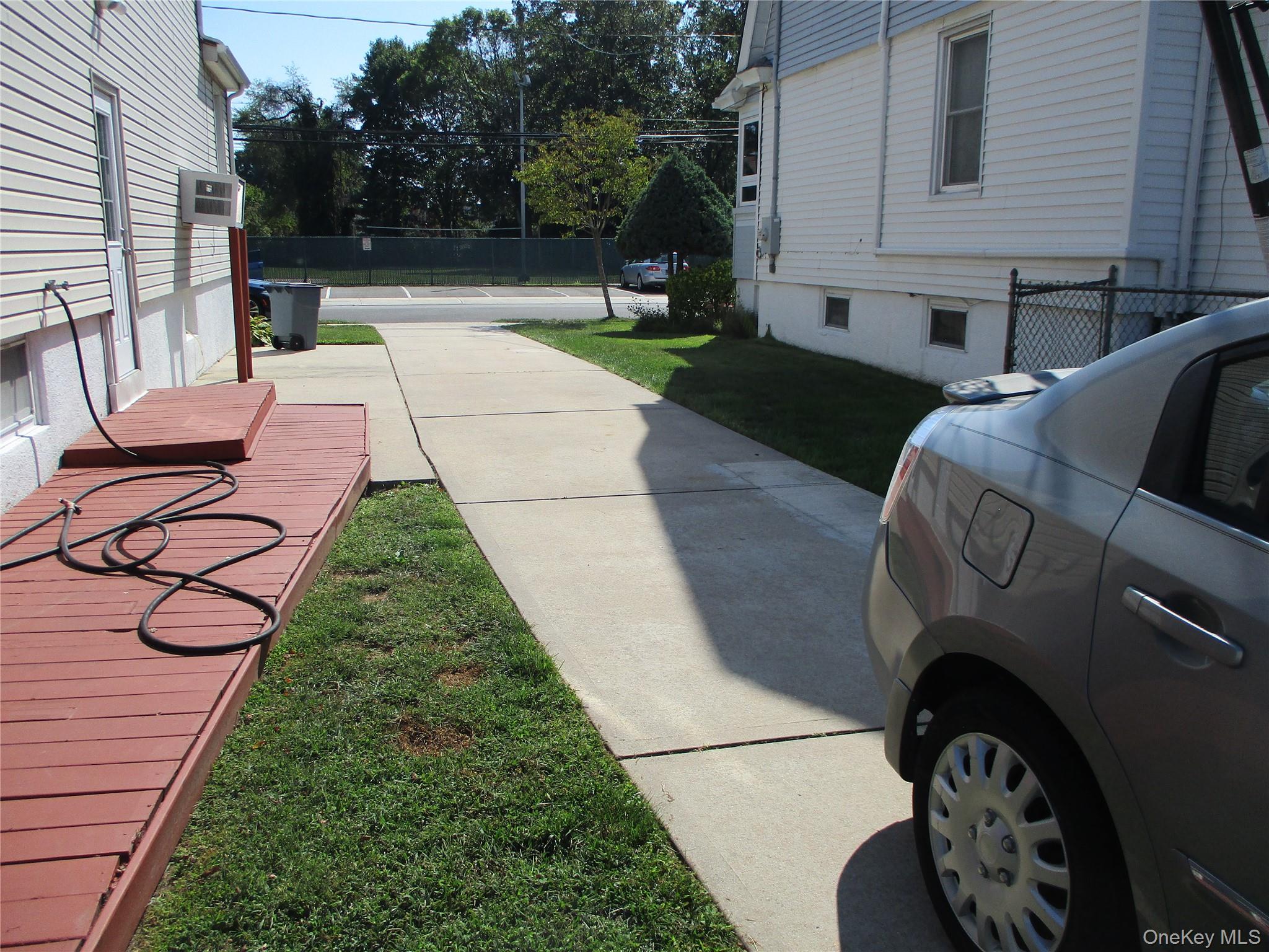 #14 photo, 6 Birch, Valley Stream , NY 11581