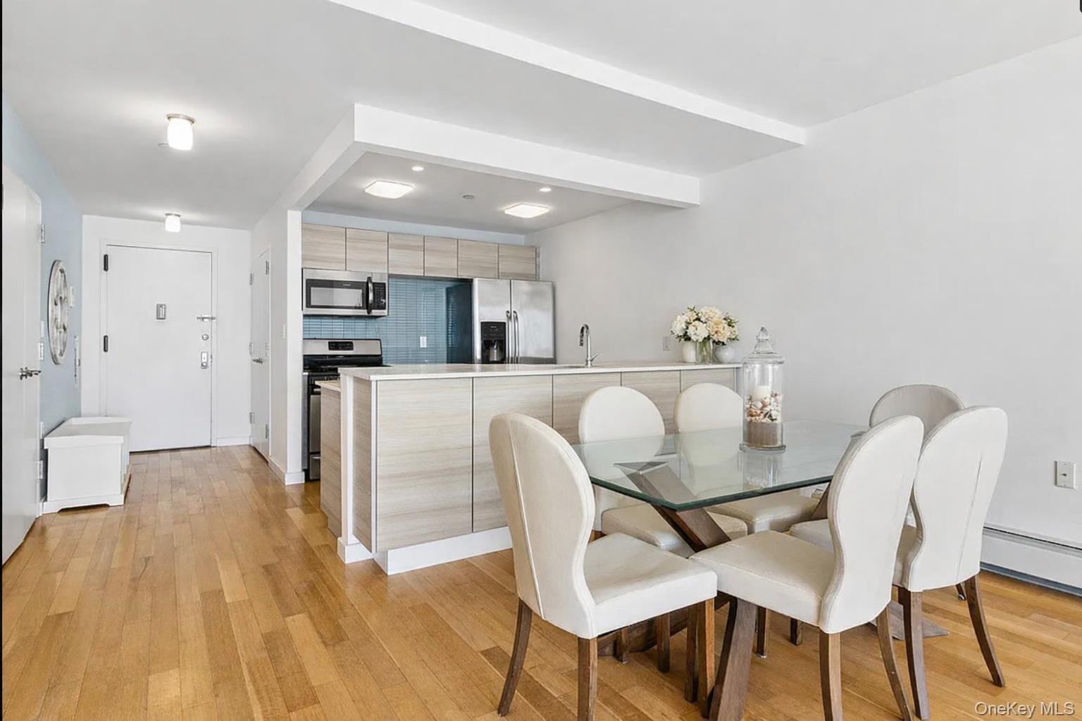 #4 photo, 9116 Shore Front Parkway, Rockaway Beach , NY 11693