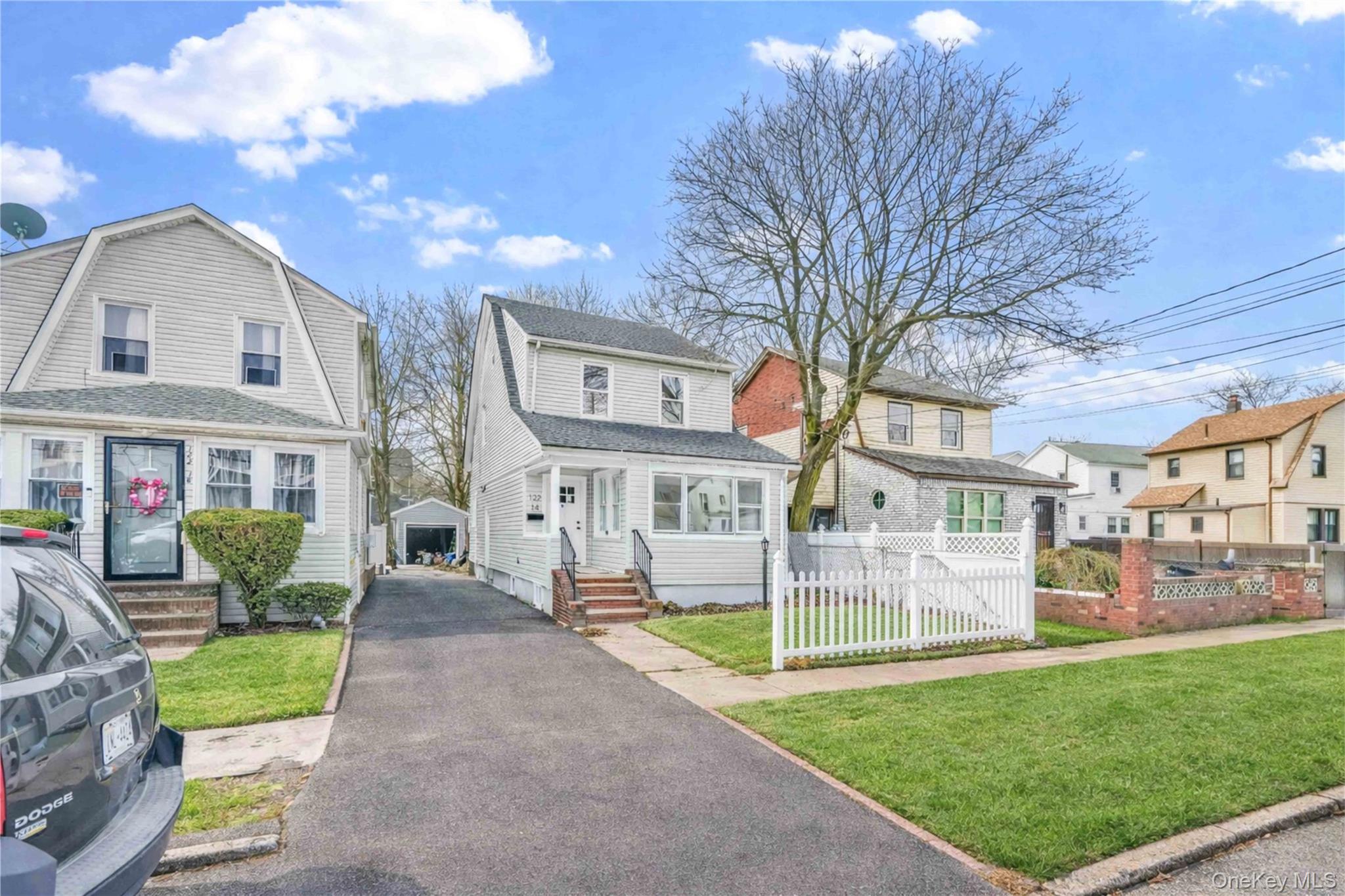 #4 photo, 12214 191st Street, Springfield Gardens , NY 11413