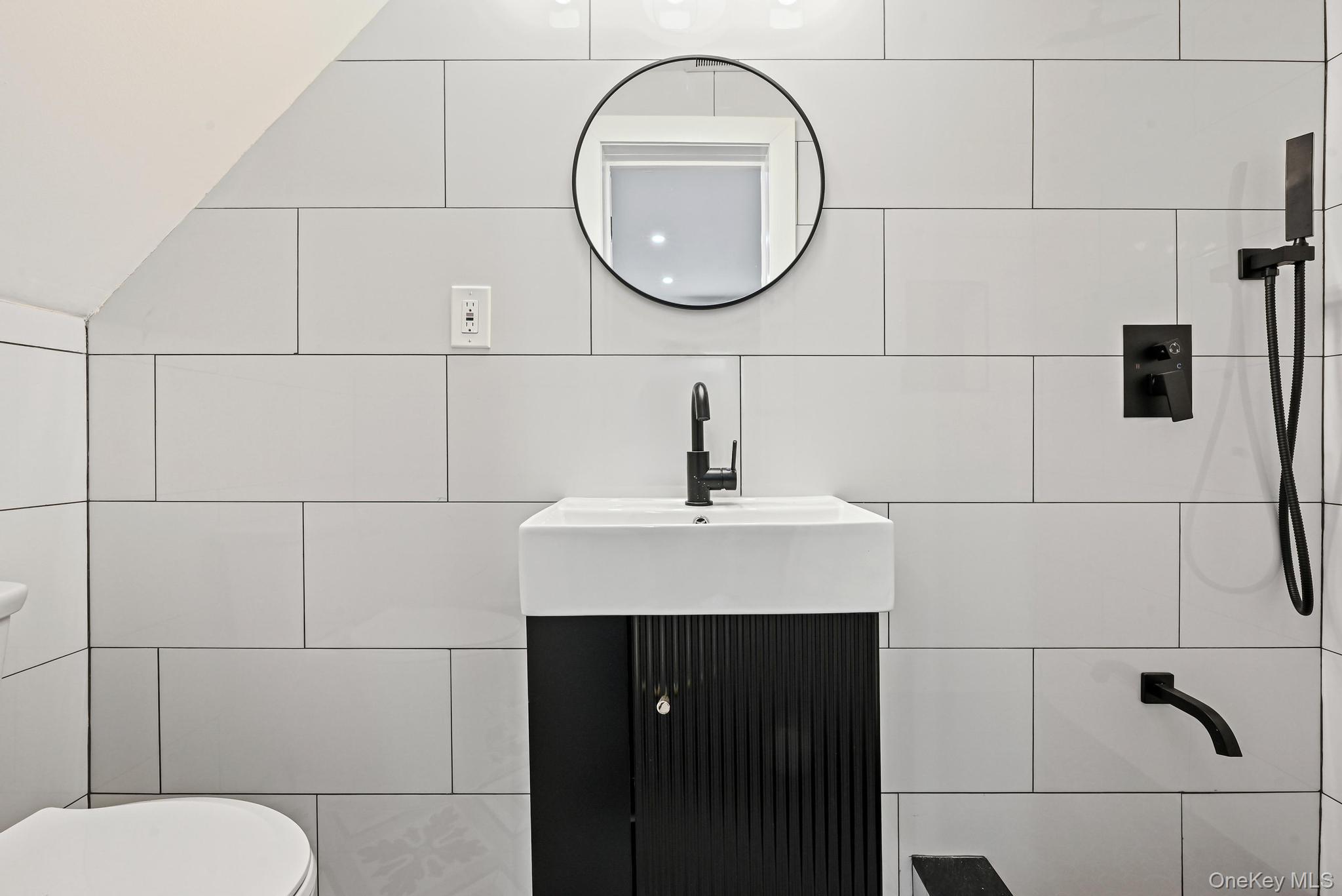 #12 photo, 191-30 113th Avenue, קווינס Saint Albans , NY 11412