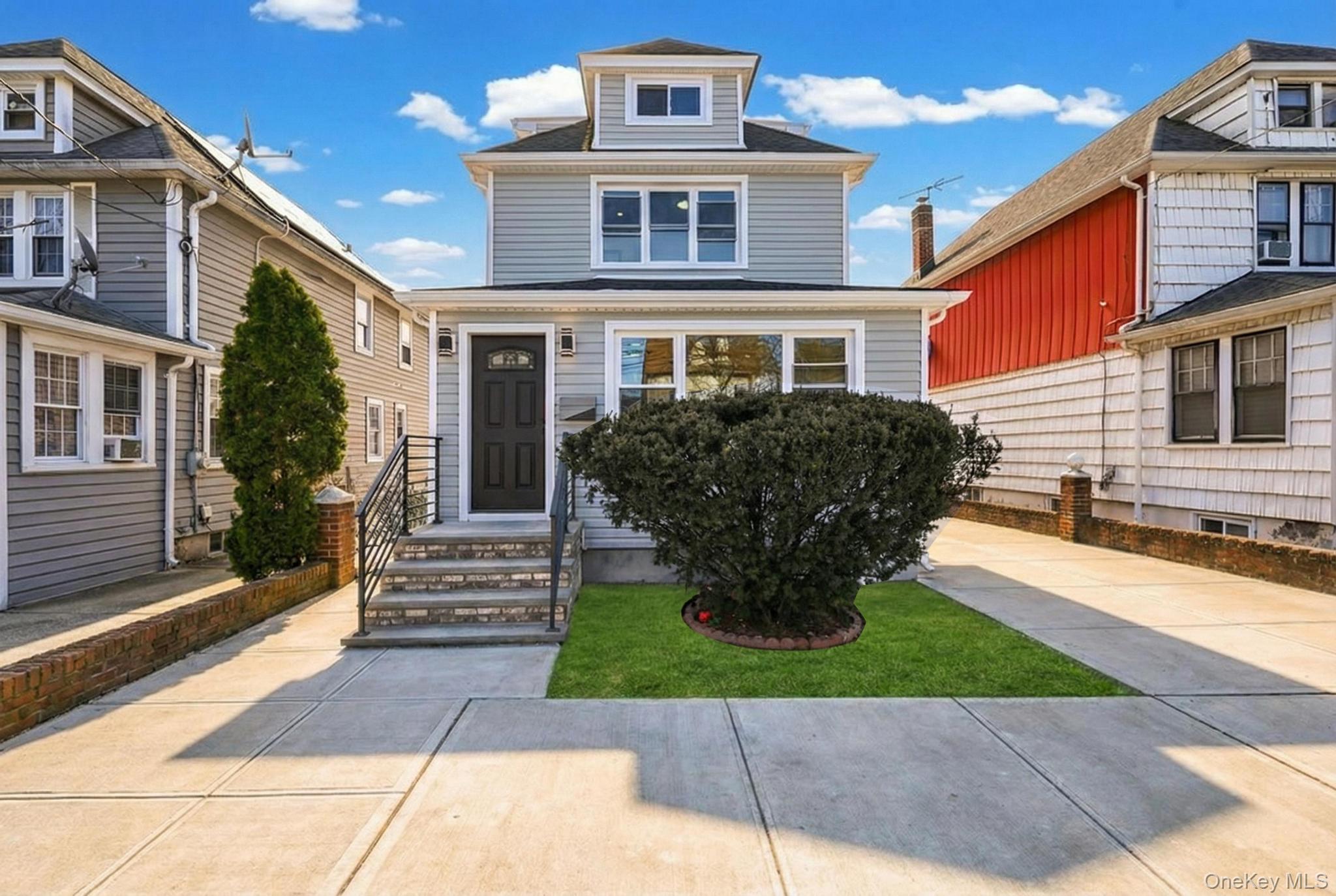 #2 photo, 191-30 113th Avenue, קווינס Saint Albans , NY 11412