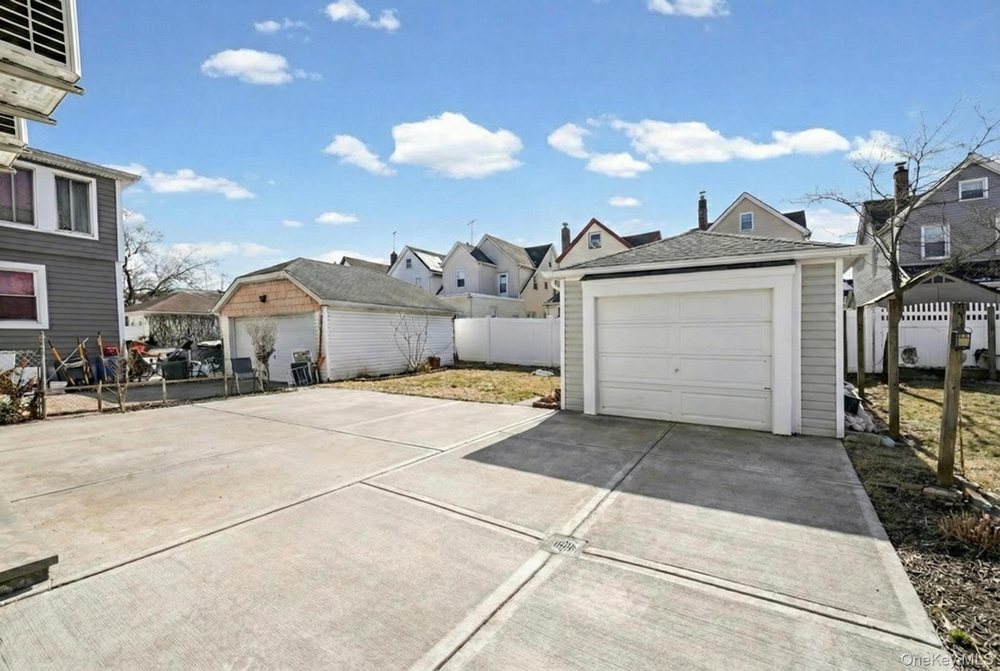 #5 photo, 191-30 113th Avenue, קווינס Saint Albans , NY 11412