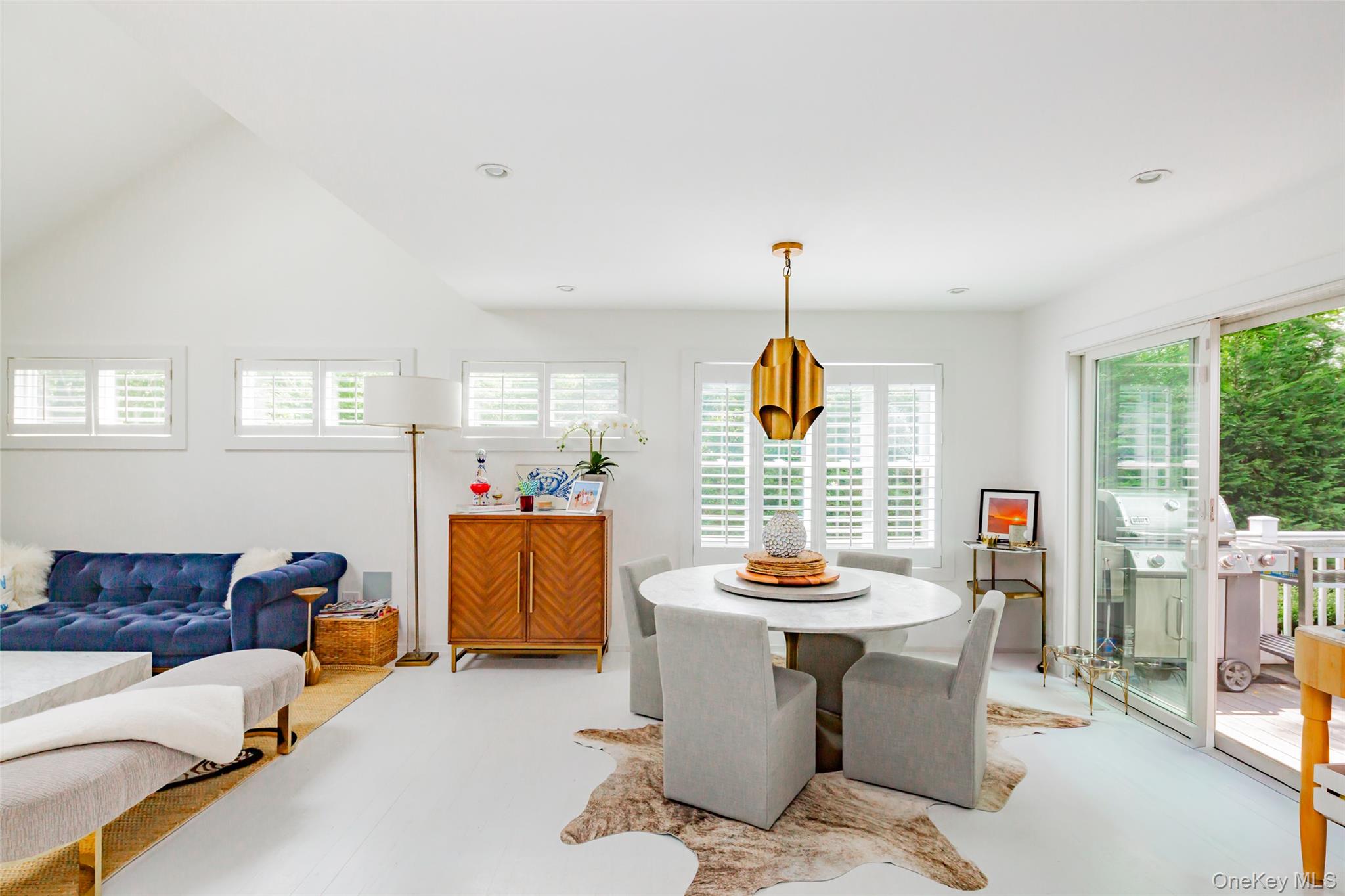 #13 photo, 33 Hildreth Street, Саффолк ‖ Southampton , NY 11968