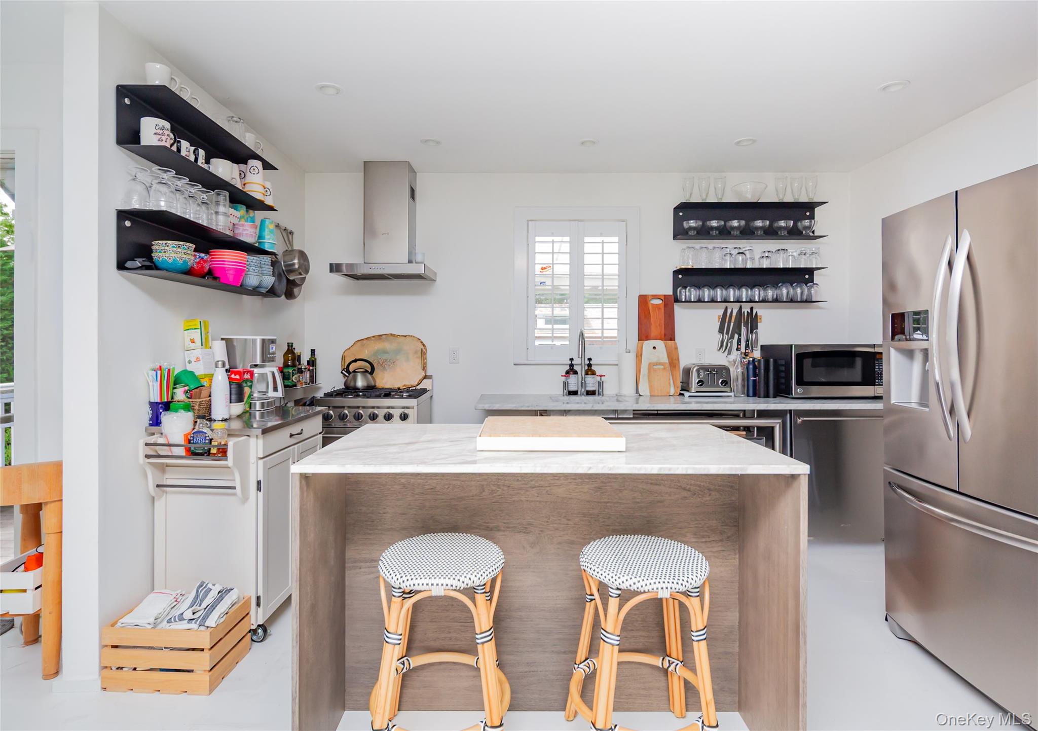 #15 photo, 33 Hildreth Street, Саффолк ‖ Southampton , NY 11968