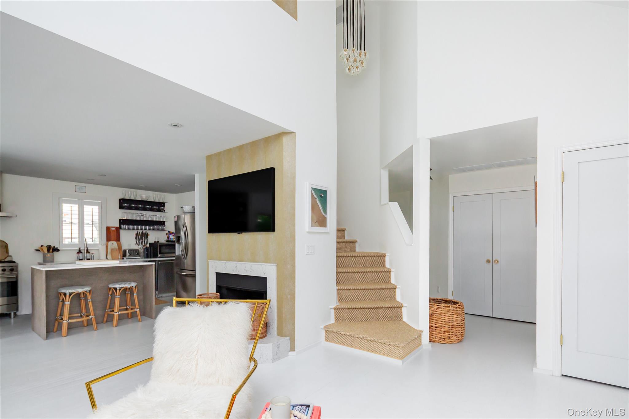 #5 photo, 33 Hildreth Street, Саффолк ‖ Southampton , NY 11968