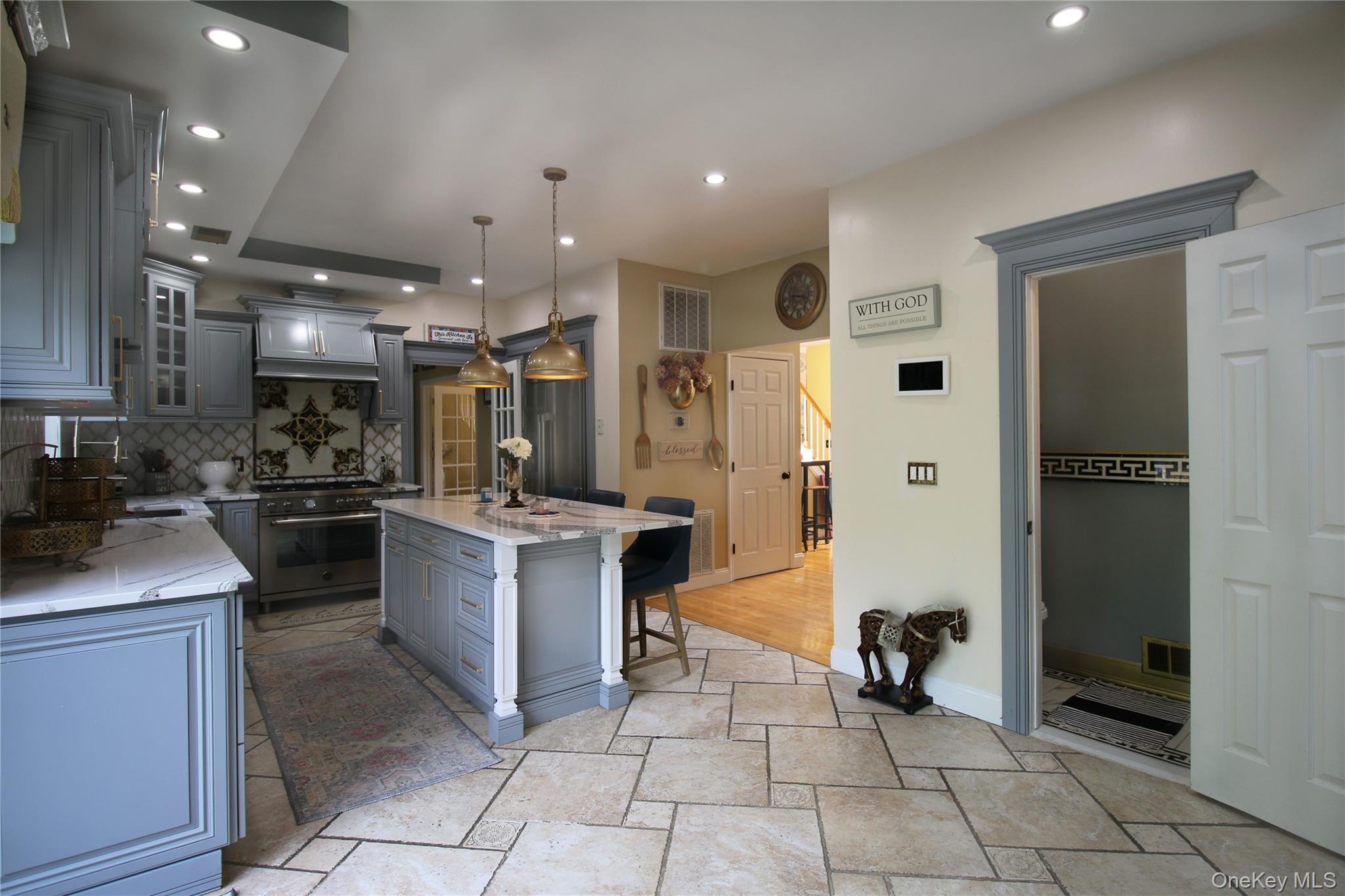 #18 photo, 469 Donald Boulevard, সাফোক কাউন্টি Holbrook , NY 11741