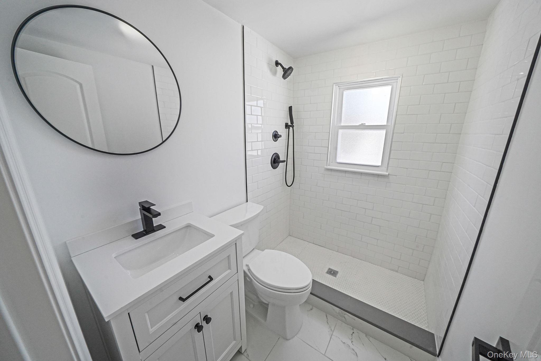 #13 photo, 30 Jean Drive, Саффолк ‖ North Babylon , NY 11703