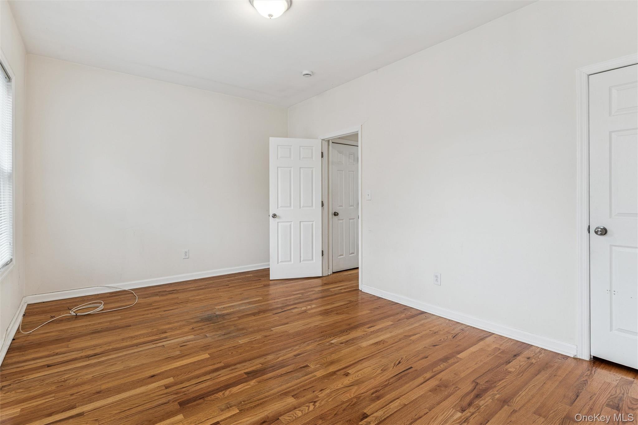 #18 photo, 9125 90th Street, Woodhaven , NY 11421