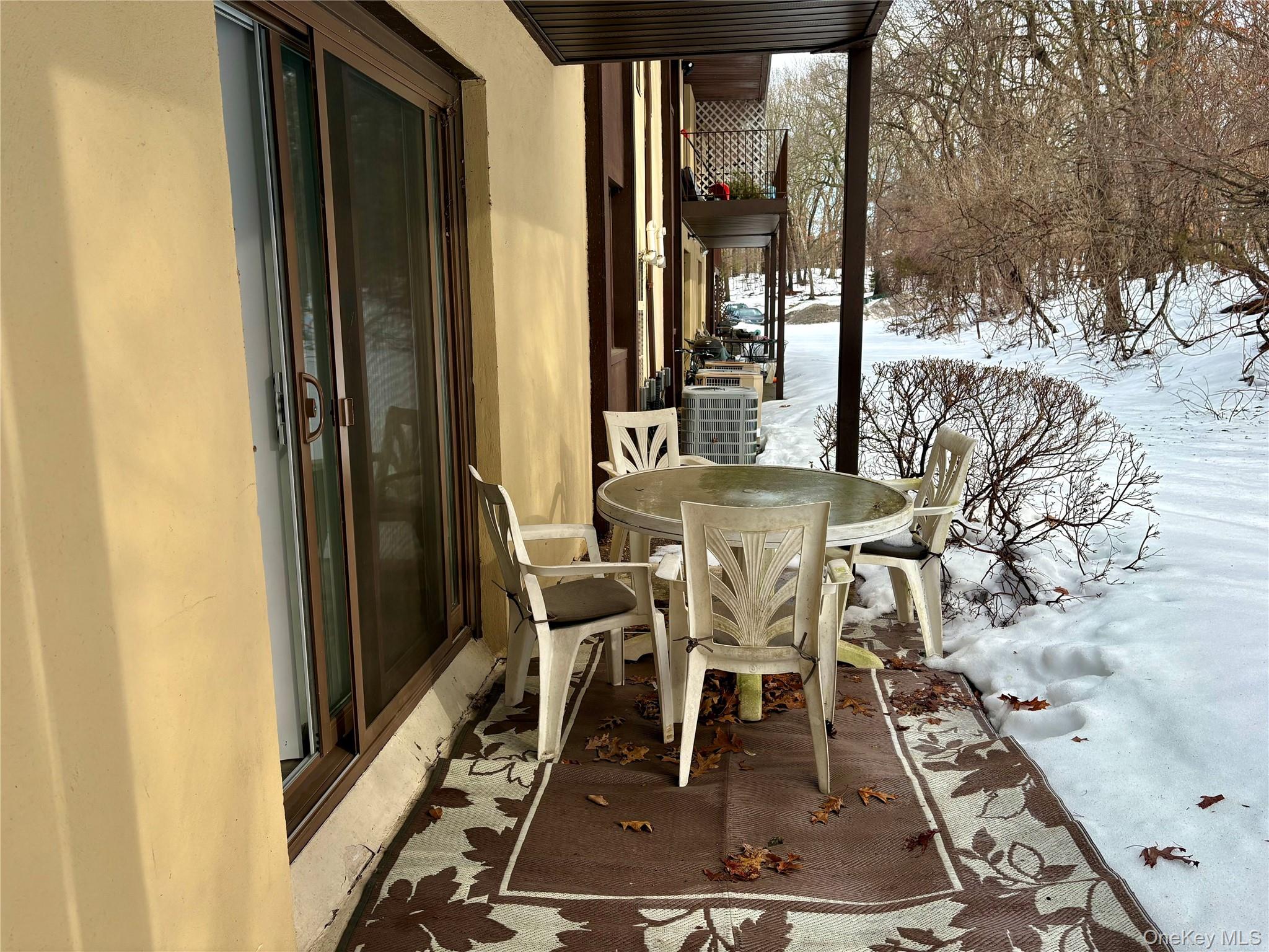 #19 photo, 9 Willow Ct, Selden , NY 11784