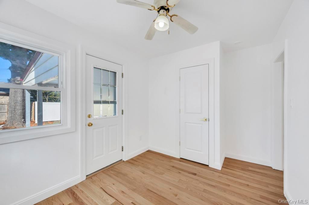 #13 photo, 627 10th Avenue, 롱 아일랜드 New Hyde Park , NY 11040