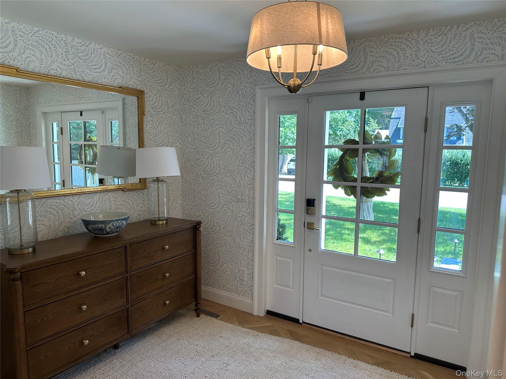 #3 photo, 11 1st Street, 롱 아일랜드 Bellport Village , NY 11713