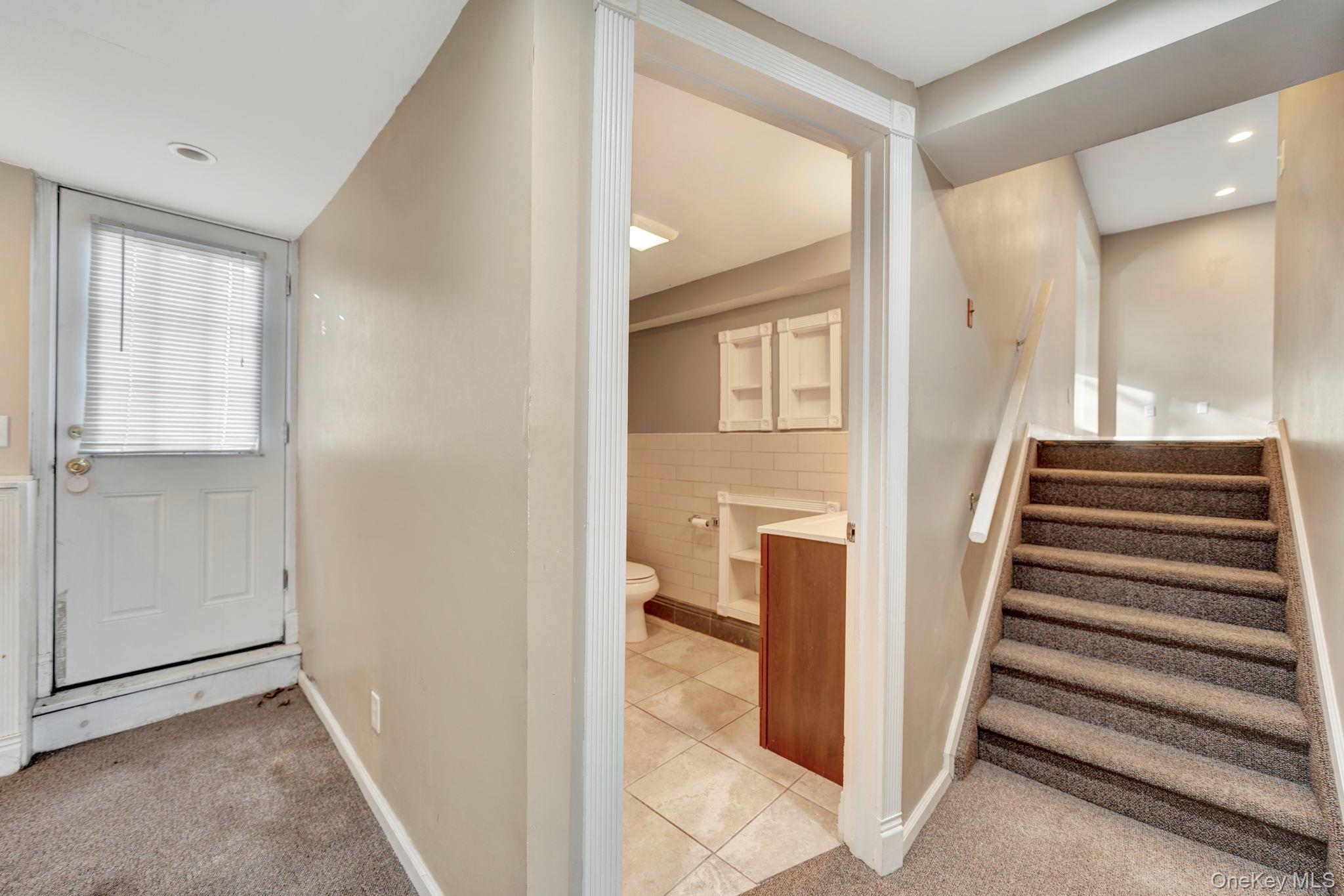 #15 photo, 266 Ronkonkoma Avenue, מחוז סאפוק Ronkonkoma , NY 11779