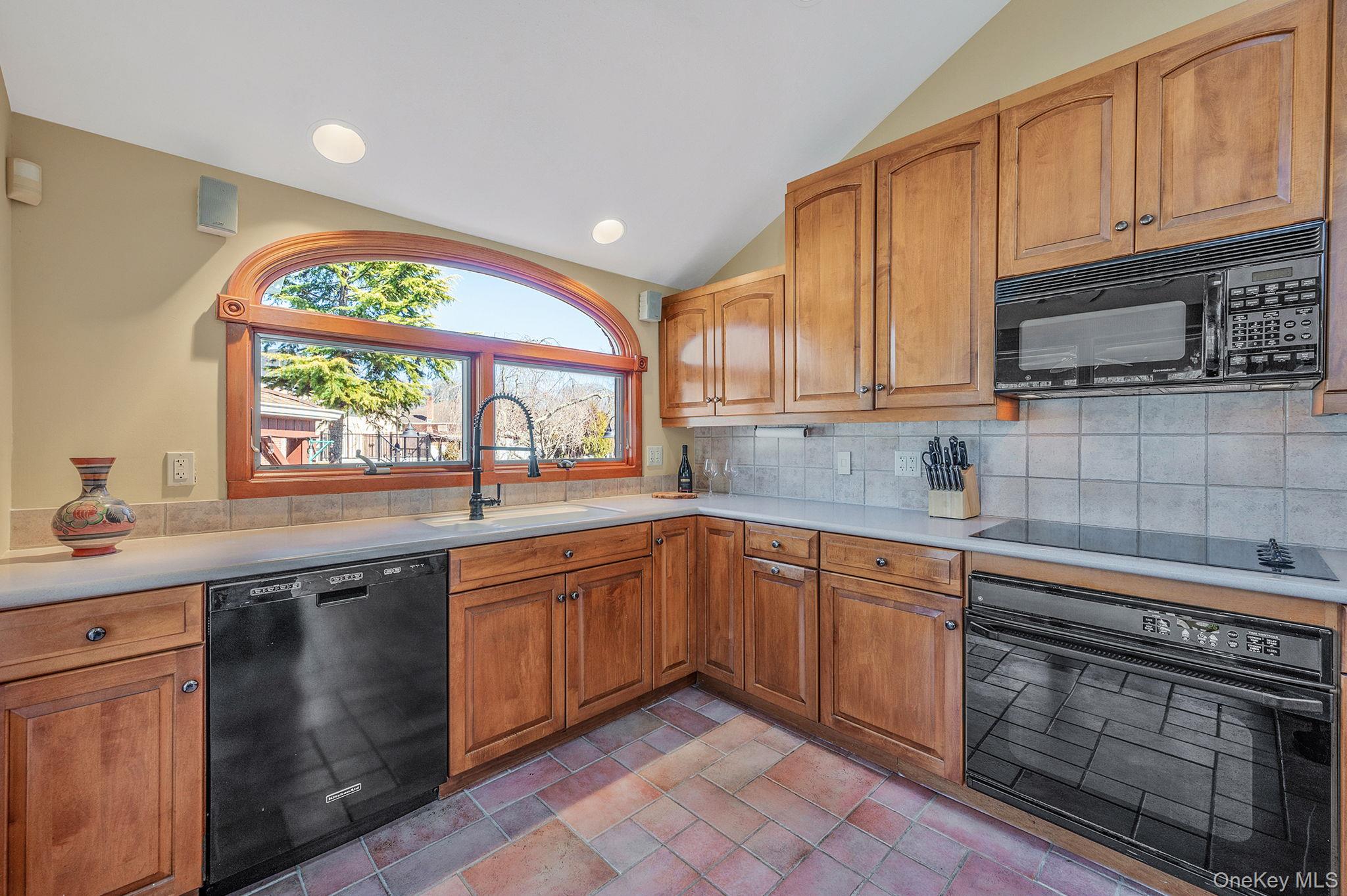 #12 photo, 58 Lourae Drive, Massapequa Park , NY 11762