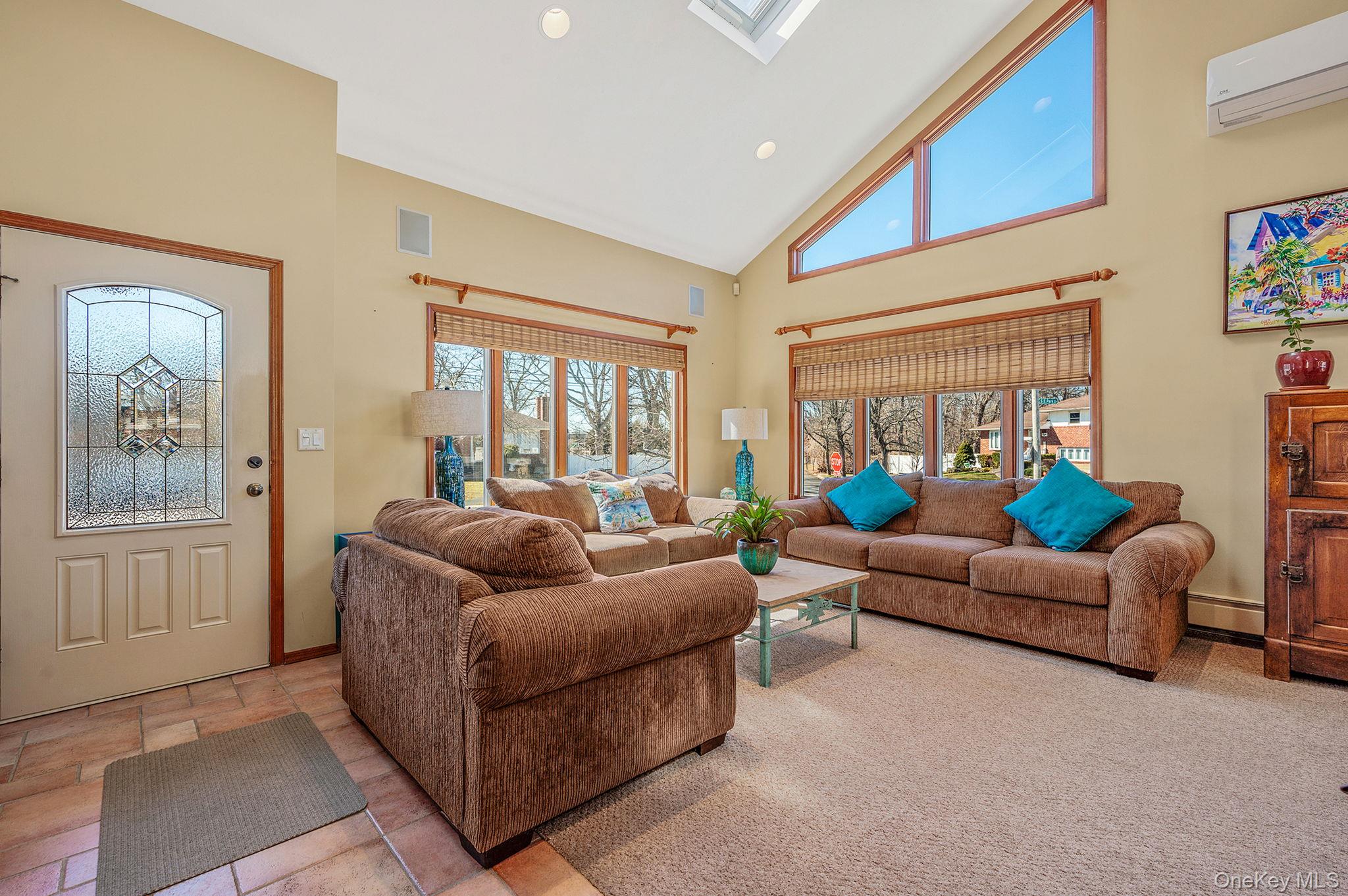 #5 photo, 58 Lourae Drive, Massapequa Park , NY 11762