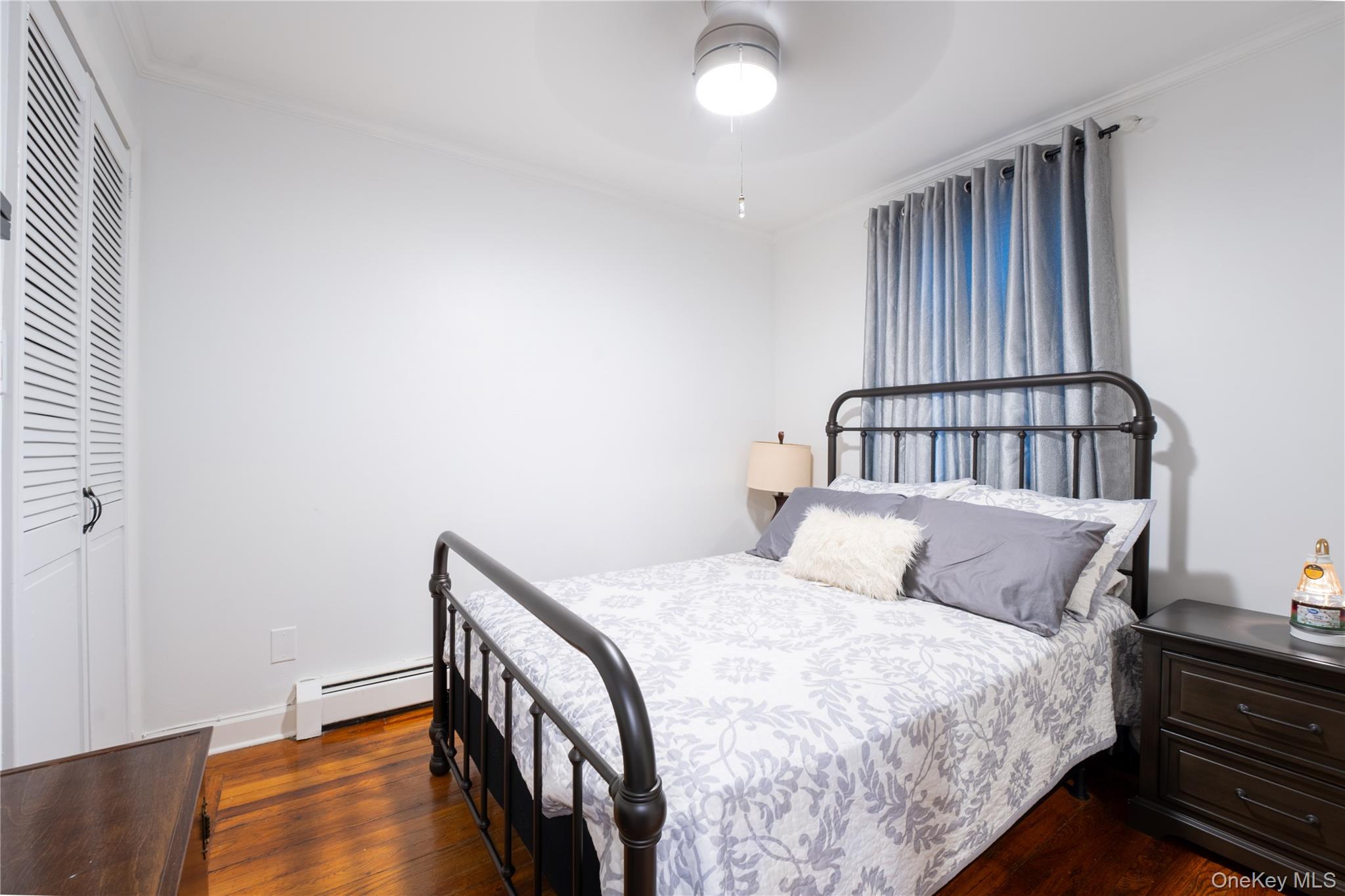 #14 photo, 1925 Radcliff Avenue, Bronx , NY 10462