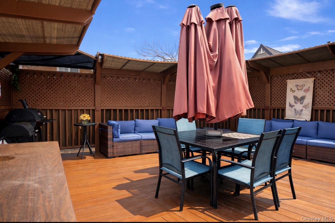 #19 photo, 1925 Radcliff Avenue, Bronx , NY 10462