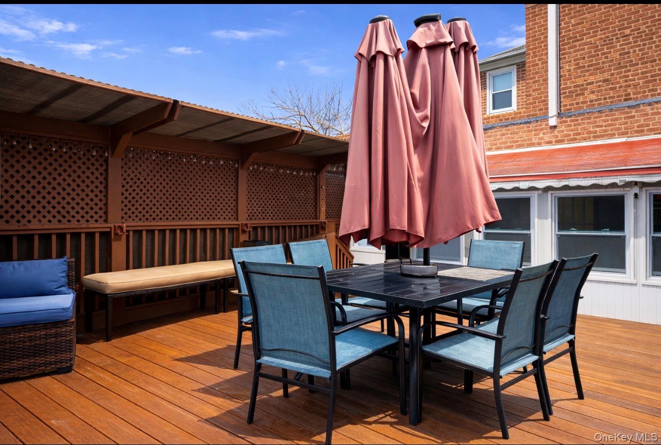 #20 photo, 1925 Radcliff Avenue, Bronx , NY 10462