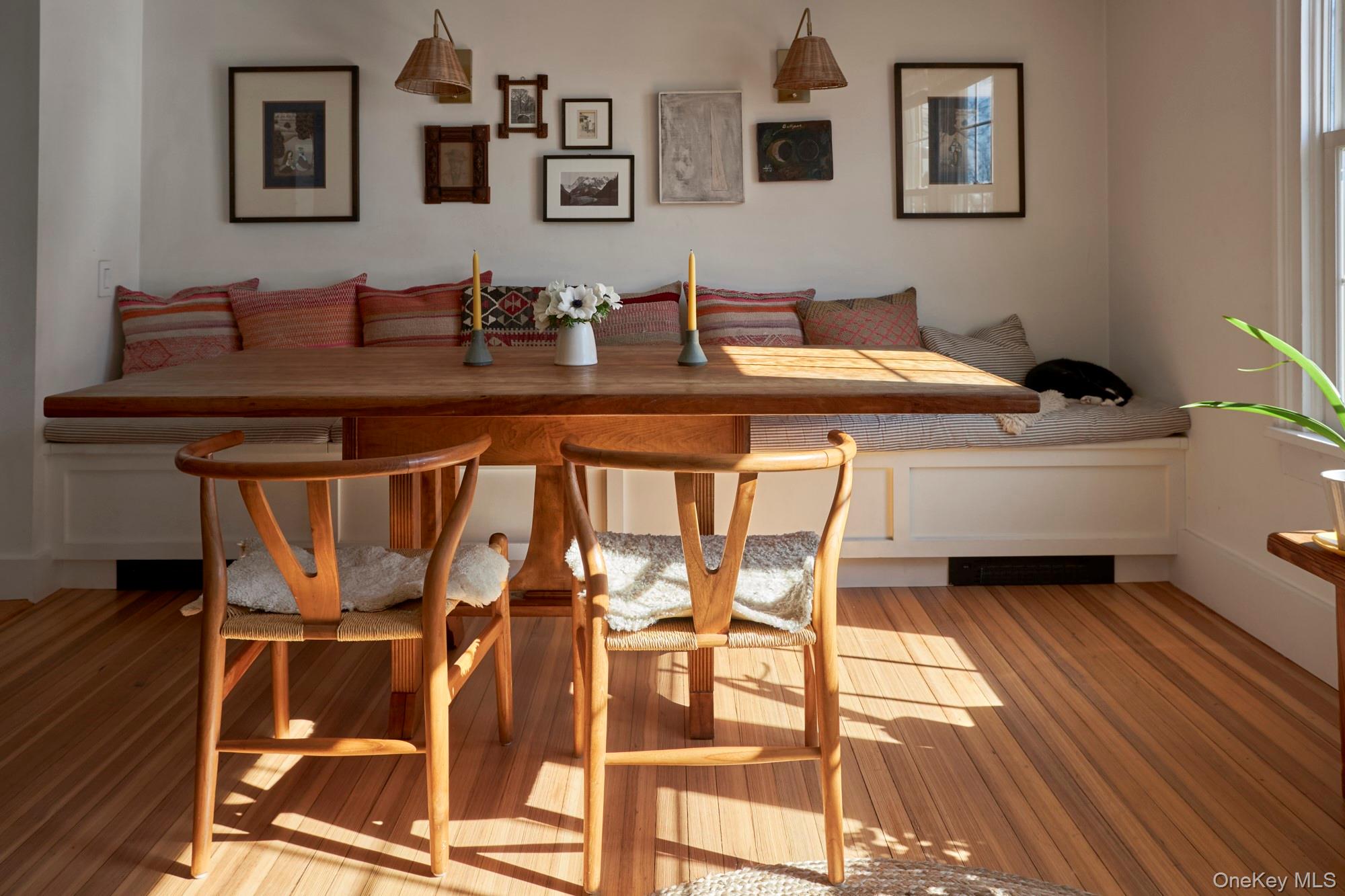 #7 photo, 41 Grinnell Street, Rhinecliff , NY 12574