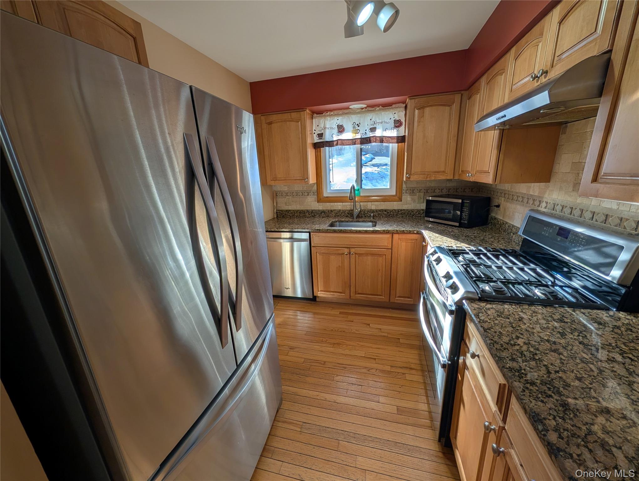 #3 photo, 45 Hilltop Circle, Fishkill , NY 12524