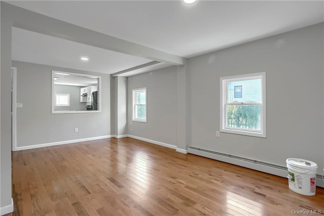 #3 photo, 28 Spring st Street, 뉴욕주 Tuxedo Park , NY 10975