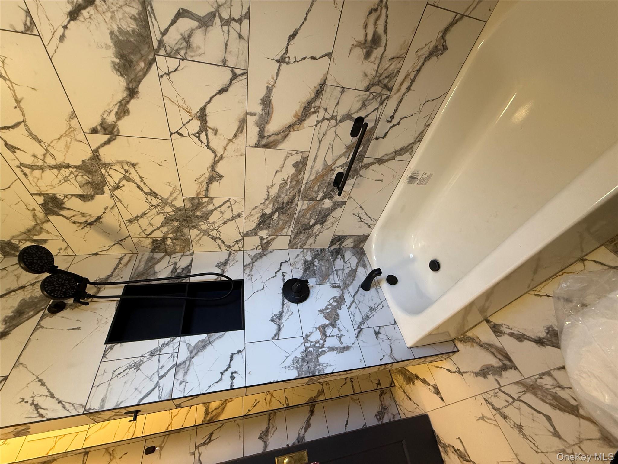 #14 photo, 2166 Bronx Park, Bronx , NY 10462