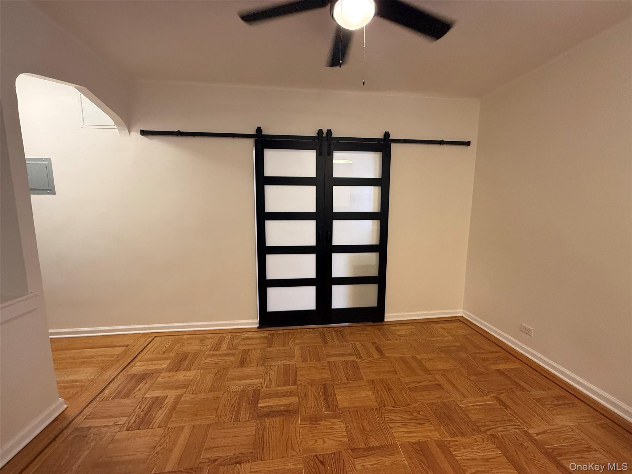 #4 photo, 2166 Bronx Park, Bronx , NY 10462