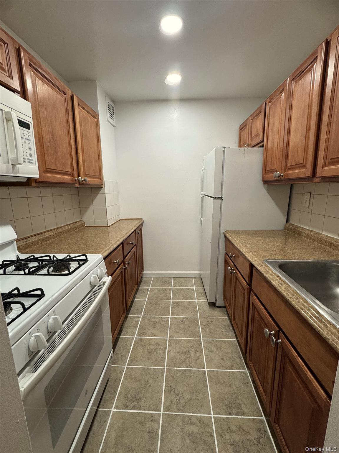 #19 photo, 30 S. Cole, Spring Valley , NY 10977