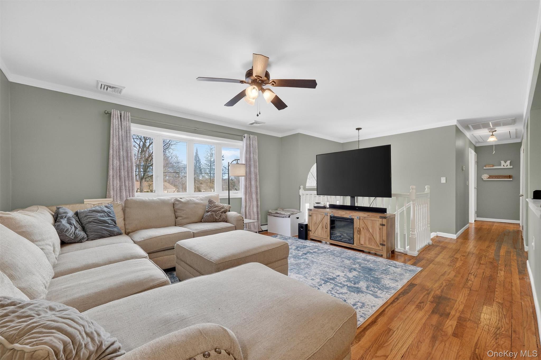 #8 photo, 11 Darlene Drive, 紐約州 Poughkeepsie , NY 12601