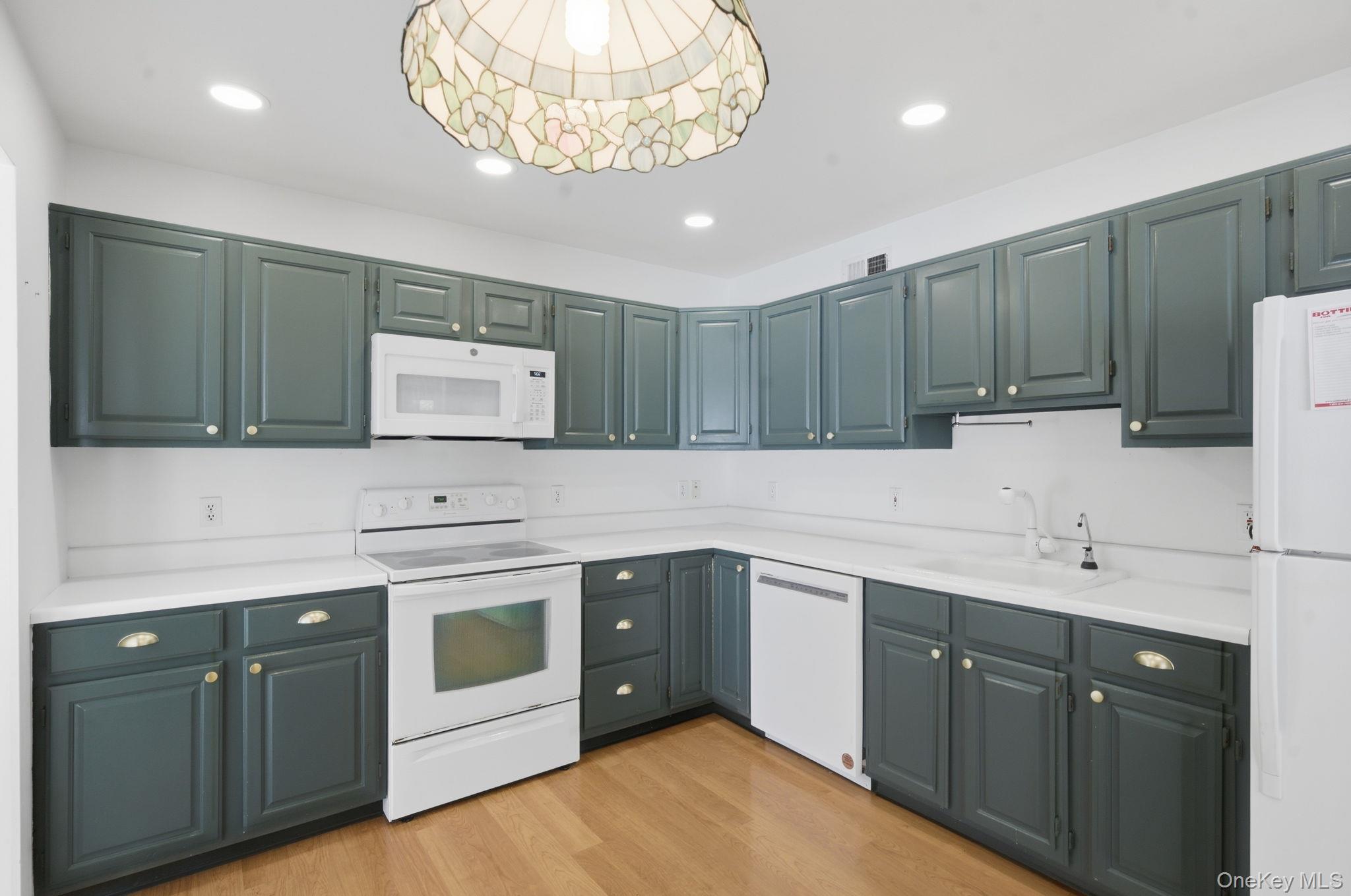 #7 photo, 39 Deer Crossing Drive, Fishkill , NY 12524