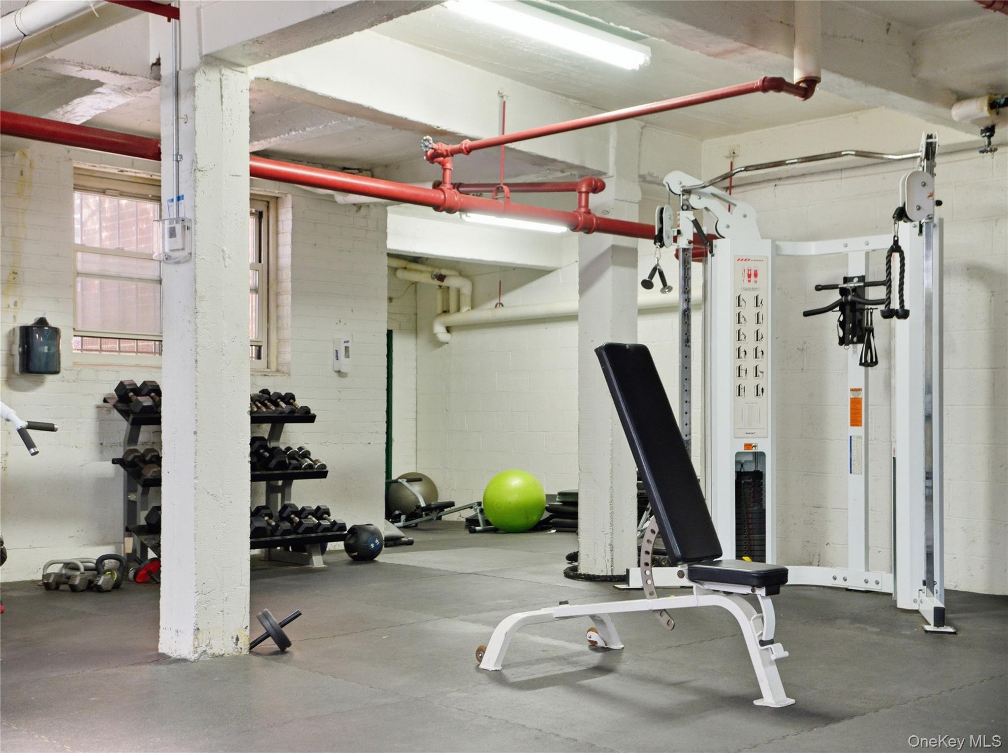 #11 photo, 480 Riverdale Avenue, Yonkers , NY 10705