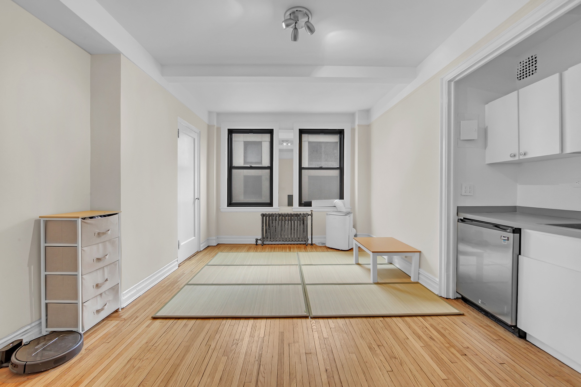 #3 photo, 457 W 57th Street, Манхэттен ‖ Hell's Kitchen , NY 10019