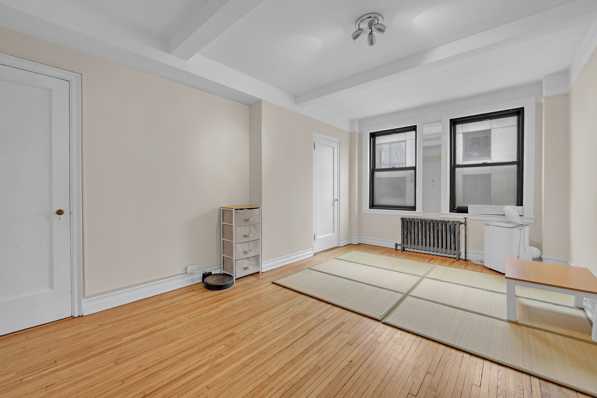 #4 photo, 457 W 57th Street, Манхэттен ‖ Hell's Kitchen , NY 10019