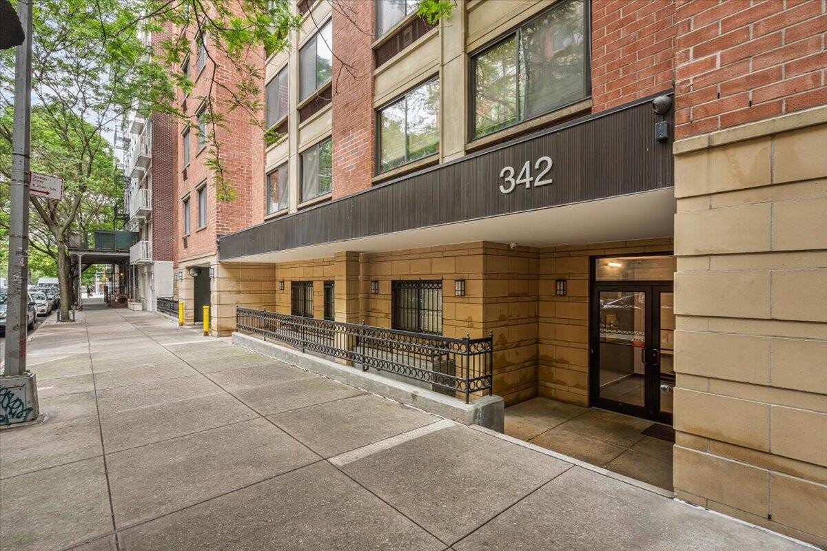 #13 photo, 342 E 119TH Street, मैनहटन East Harlem , NY 10035