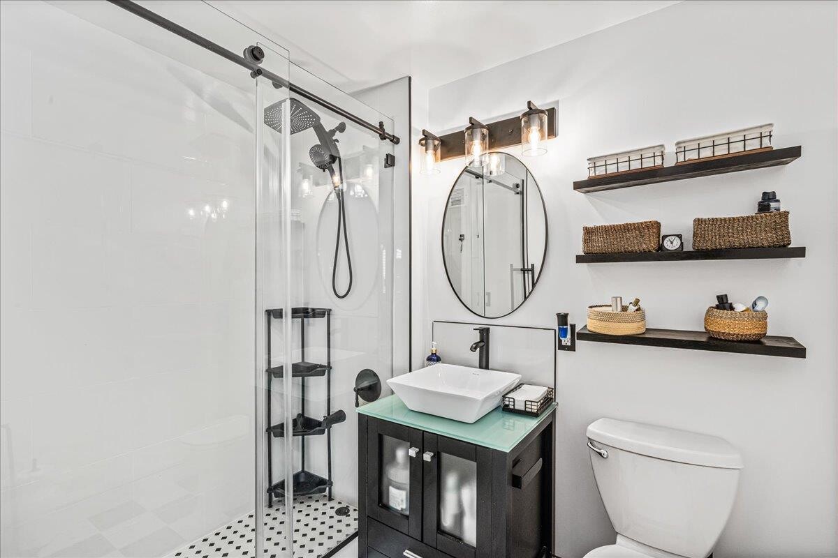 #4 photo, 342 E 119TH Street, मैनहटन East Harlem , NY 10035