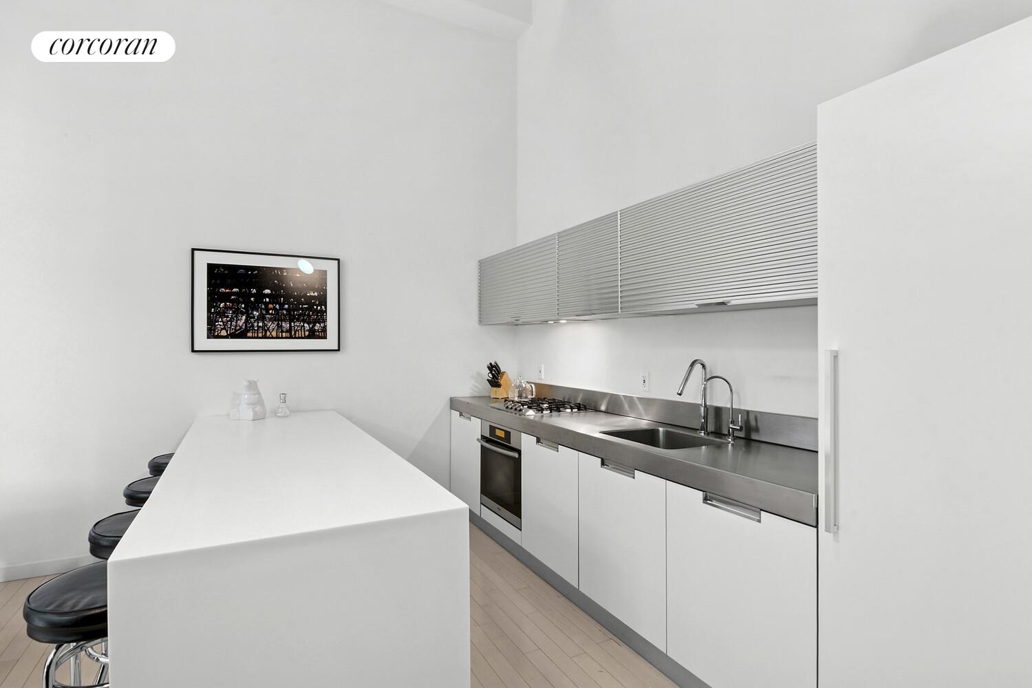 #4 photo, 100 N 3RD Street, 브루클린 Williamsburg , NY 11249