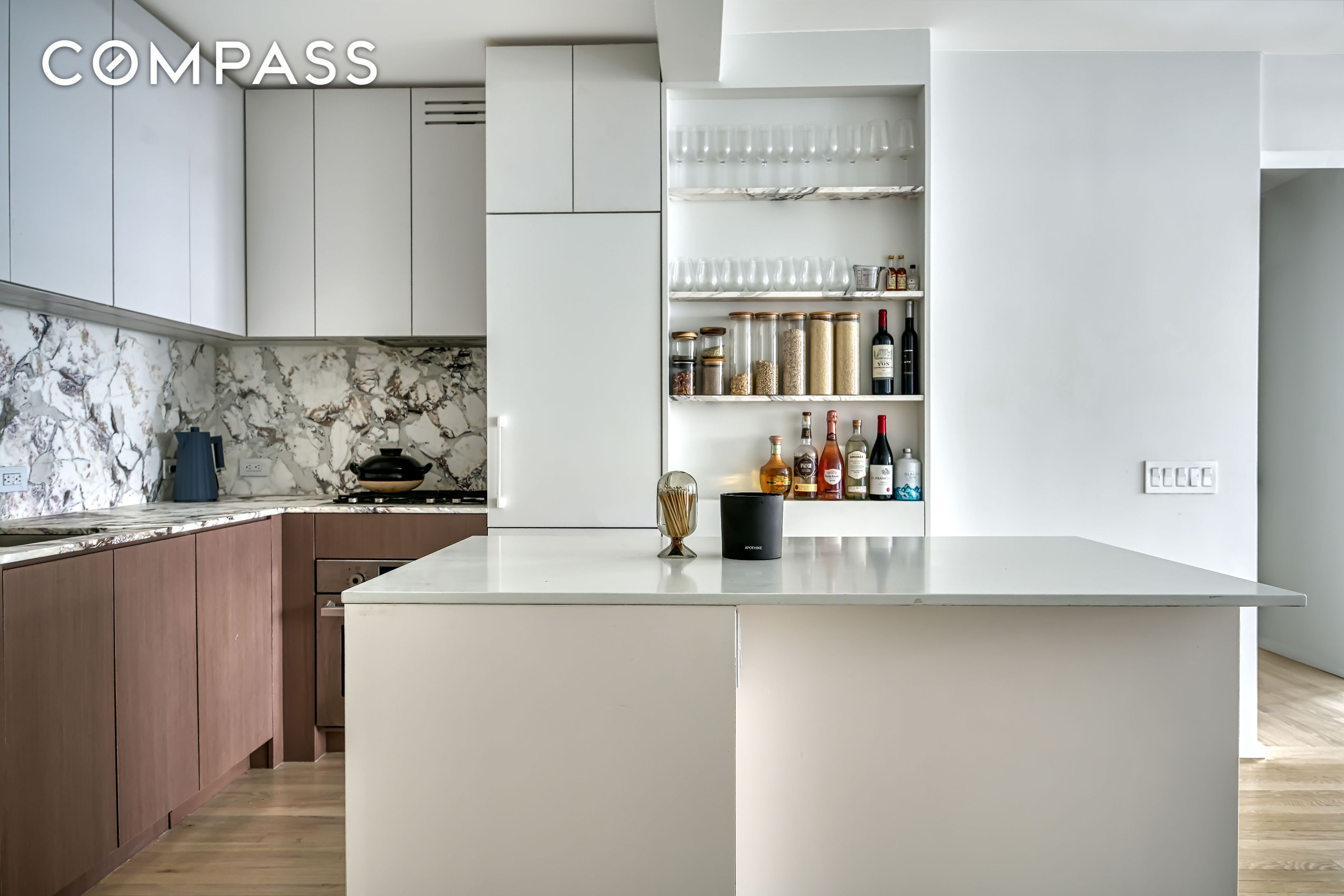 #6 photo, 60 E 9th Street, Greenwich Village , NY 10003