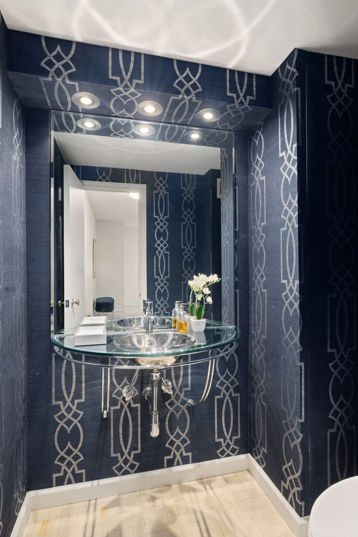 #14 photo, 176 E 71ST Street, Lenox Hill , NY 10021