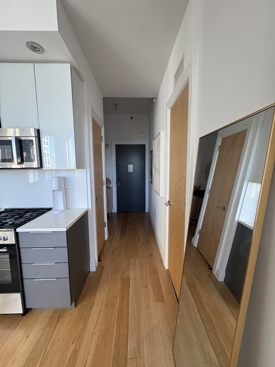 #3 photo, 325 Kent Avenue, הברונקס Williamsburg , NY 11249