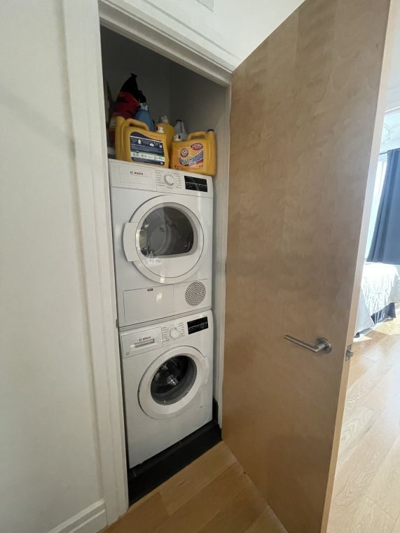 #6 photo, 325 Kent Avenue, הברונקס Williamsburg , NY 11249