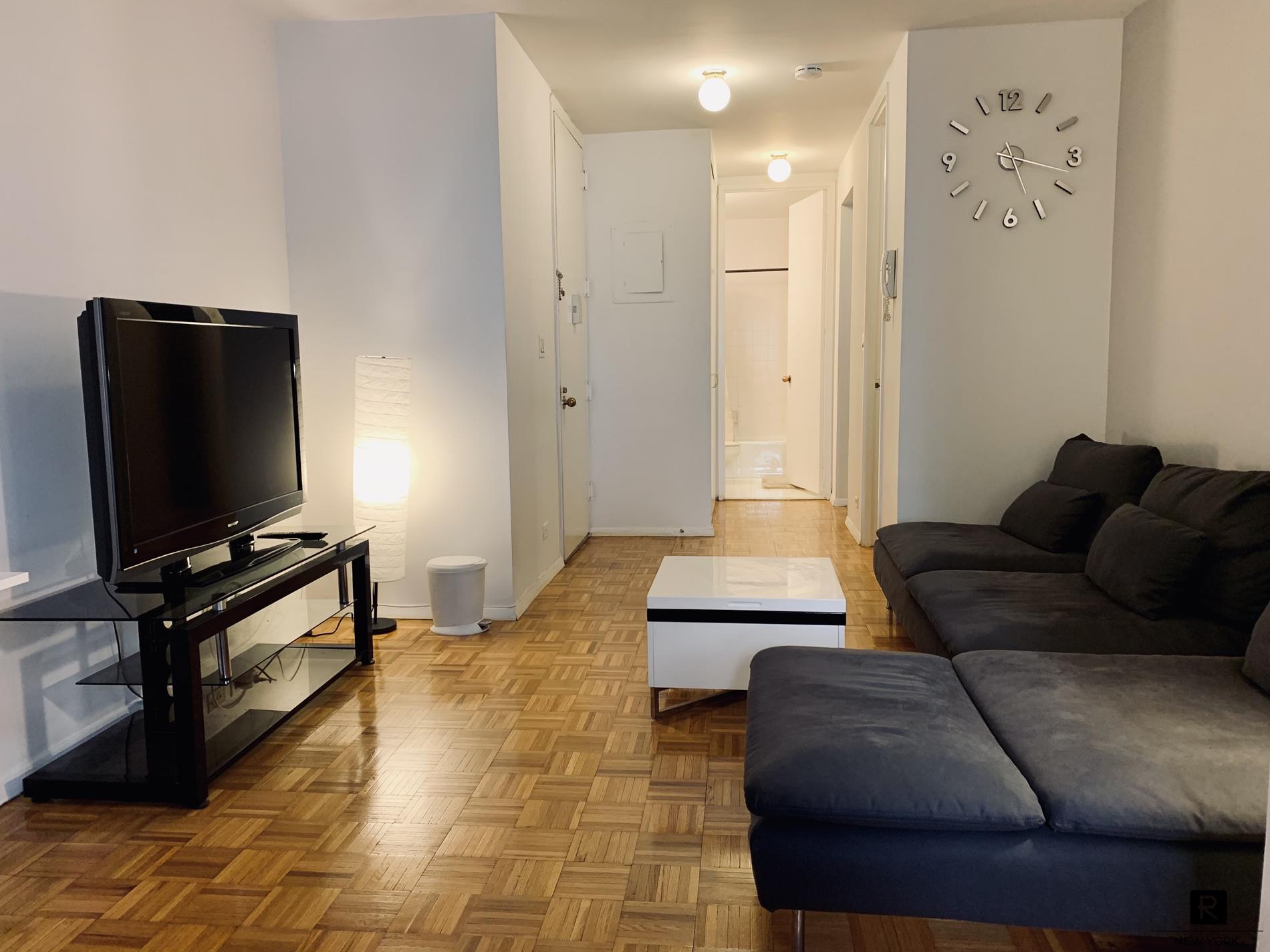 #1 photo, New York City, מנהטן Hell's Kitchen , NY 10019