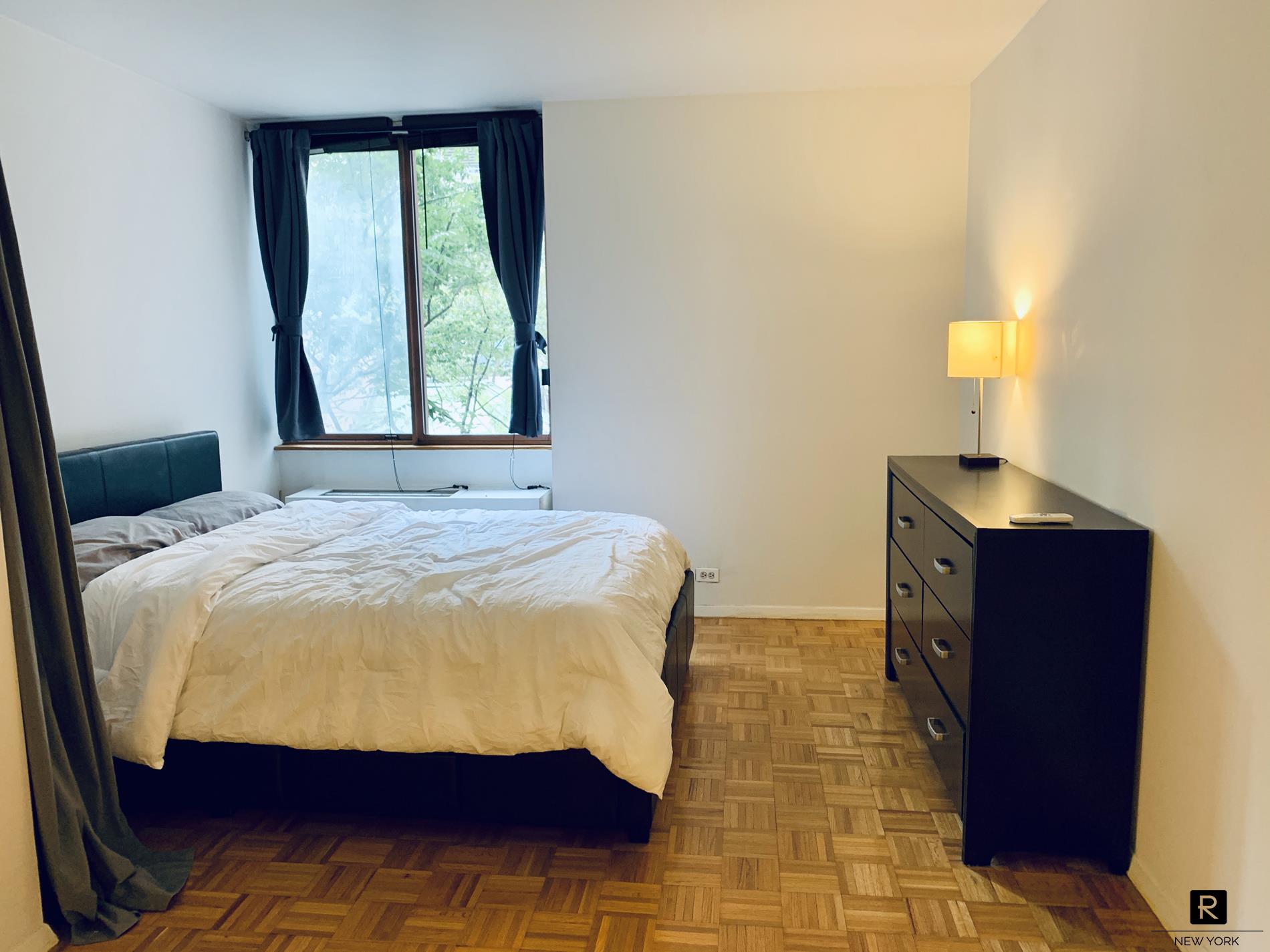 #3 photo, New York City, מנהטן Hell's Kitchen , NY 10019