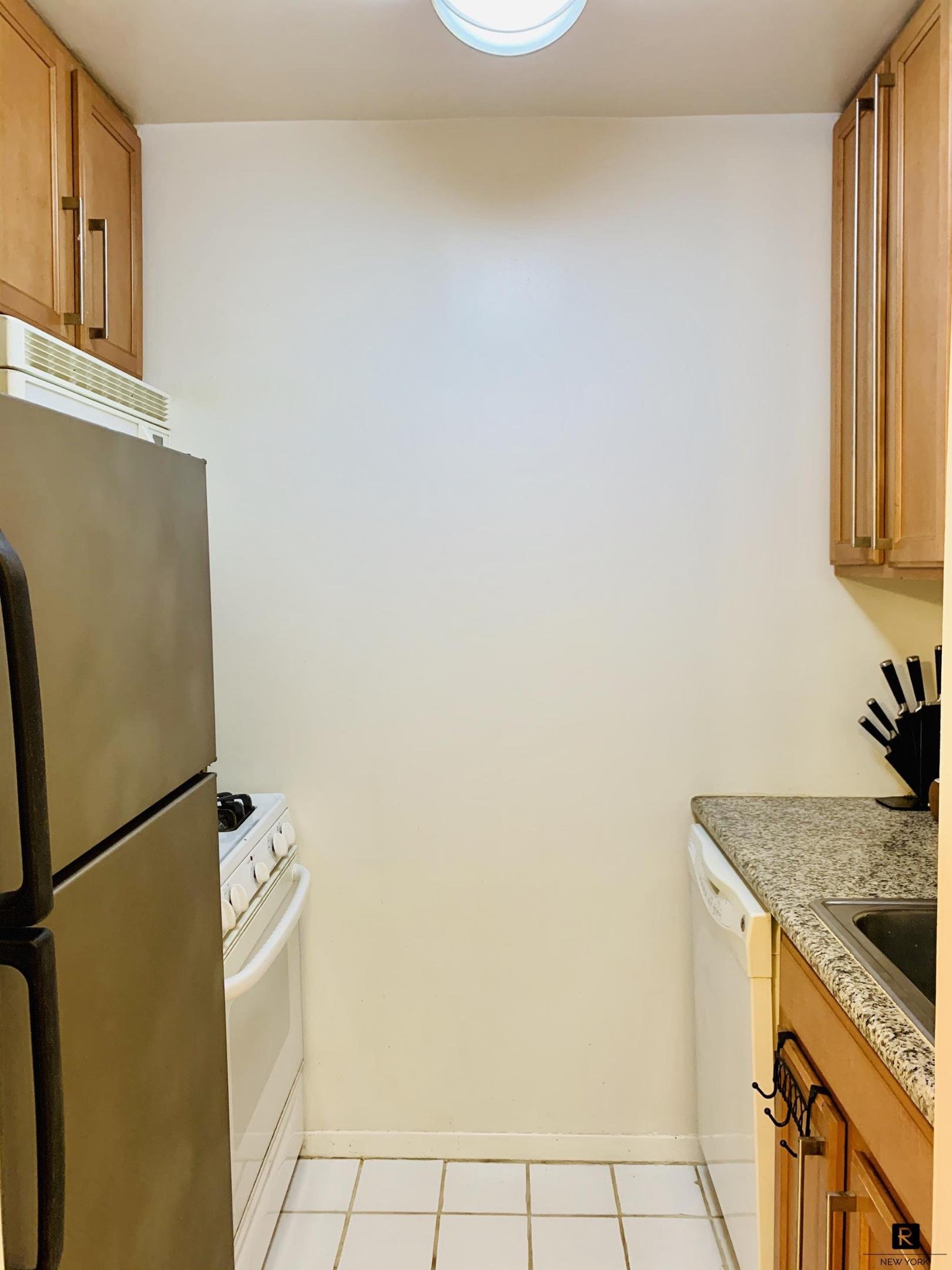 #5 photo, New York City, מנהטן Hell's Kitchen , NY 10019