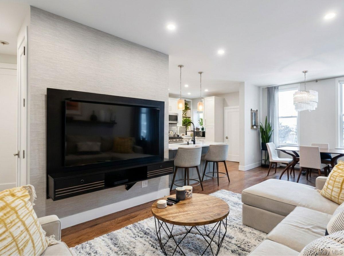 #7 photo, 20-71 41st Street, Astoria , NY 11105