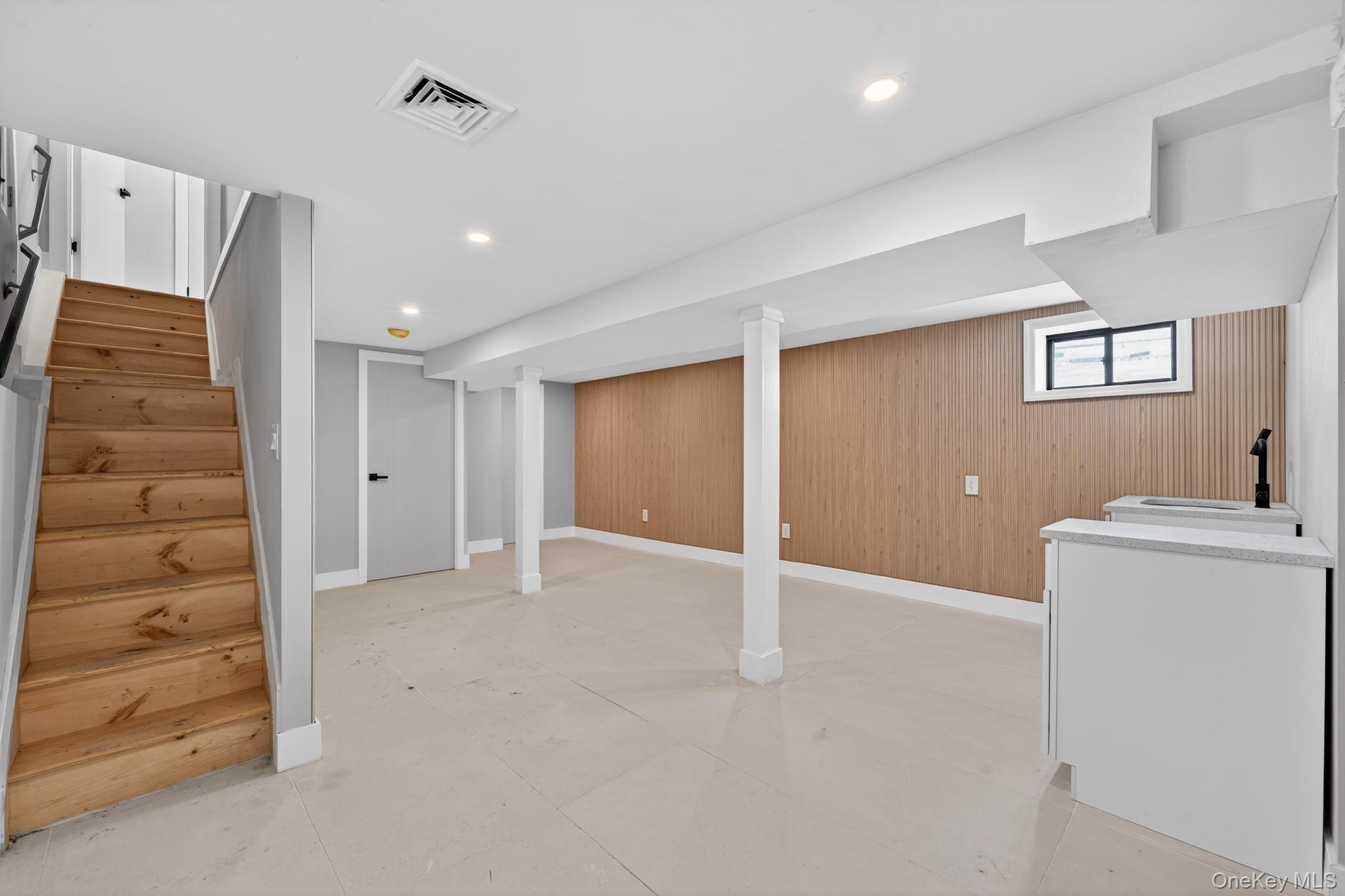 #16 photo, 17611 137th Avenue, কুইন্‌স Rochdale , NY 11434