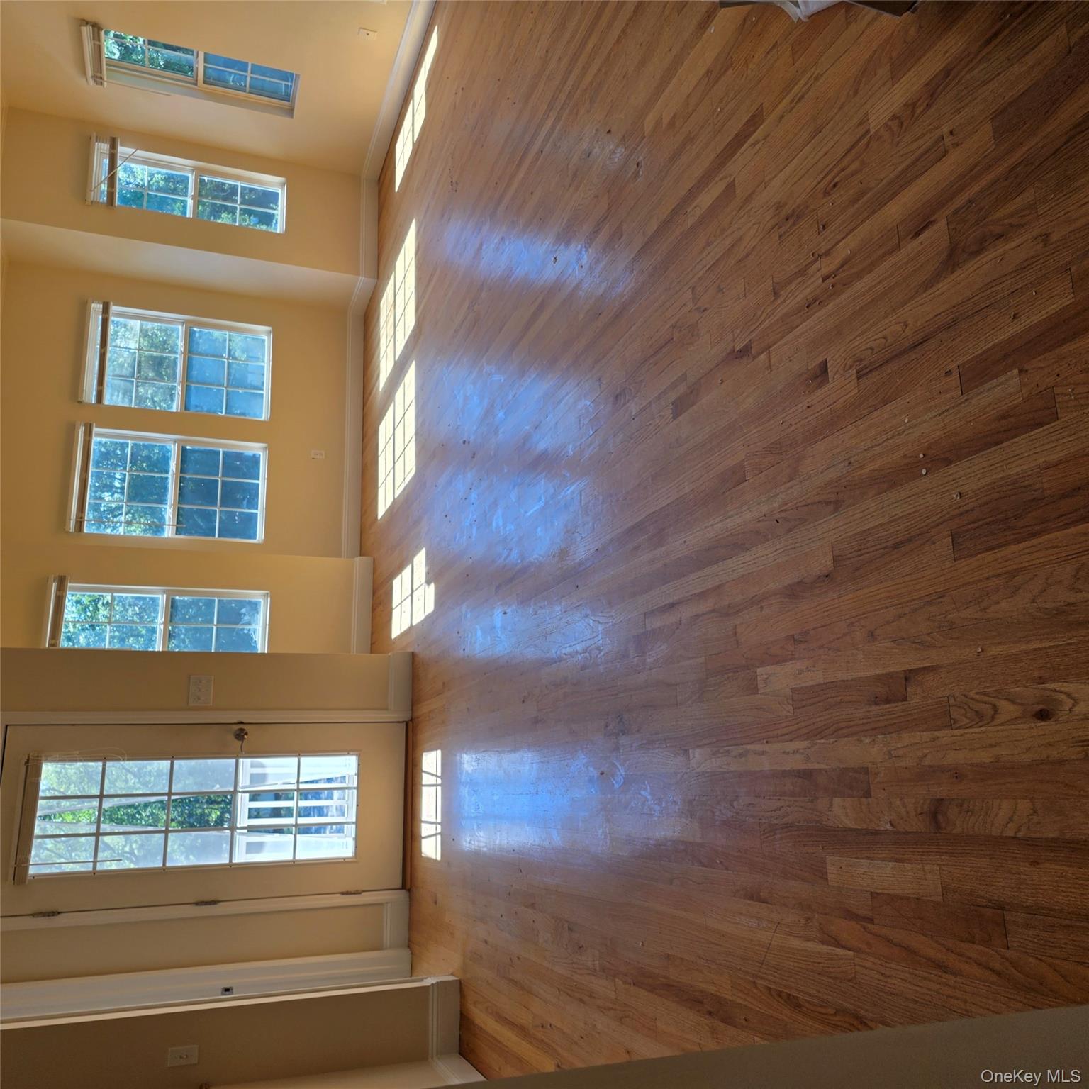 #2 photo, 3025 Sunrise Hwy, Islip Terrace , NY 11752