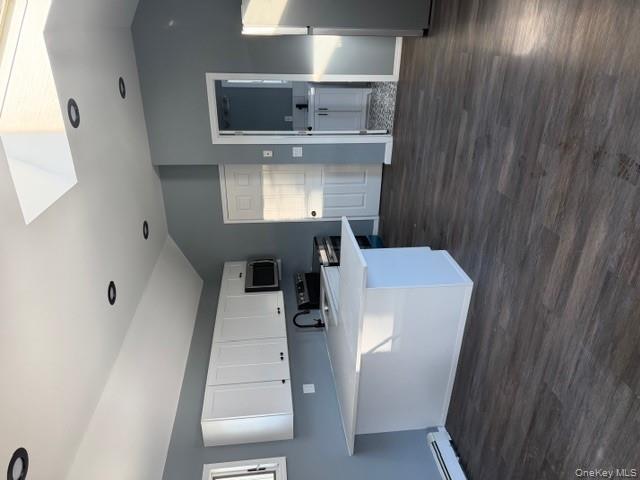 #3 photo, 3665 Nimrod Street, Seaford , NY 11783