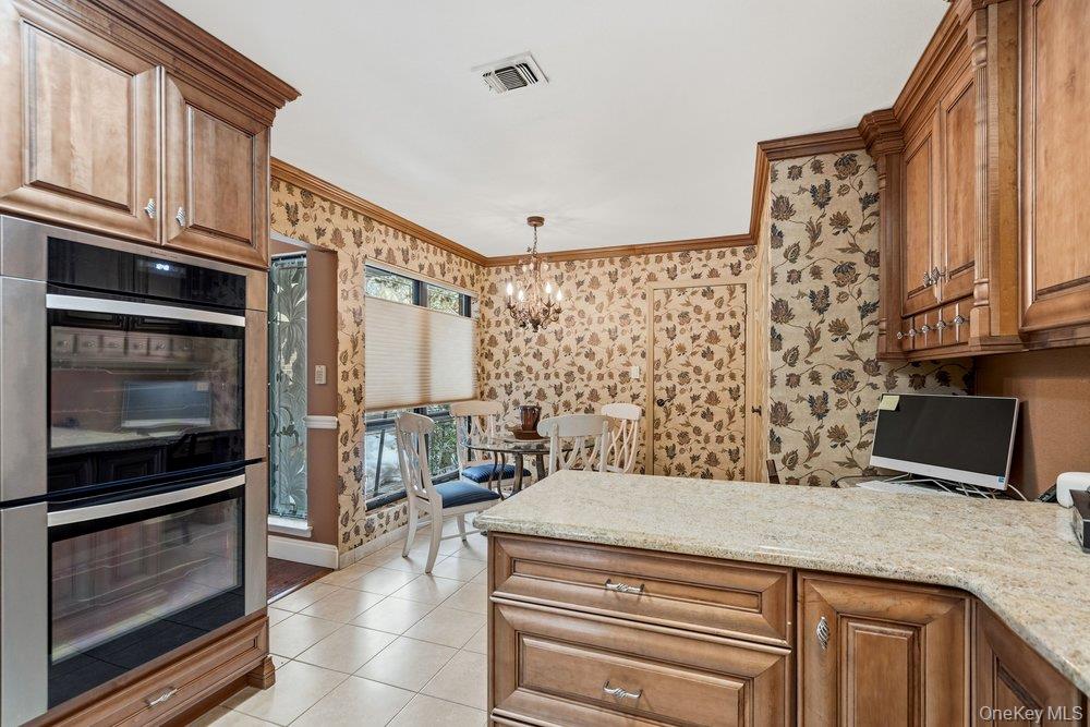 #14 photo, 44 Country Club Drive, 롱 아일랜드 Jericho , NY 11753